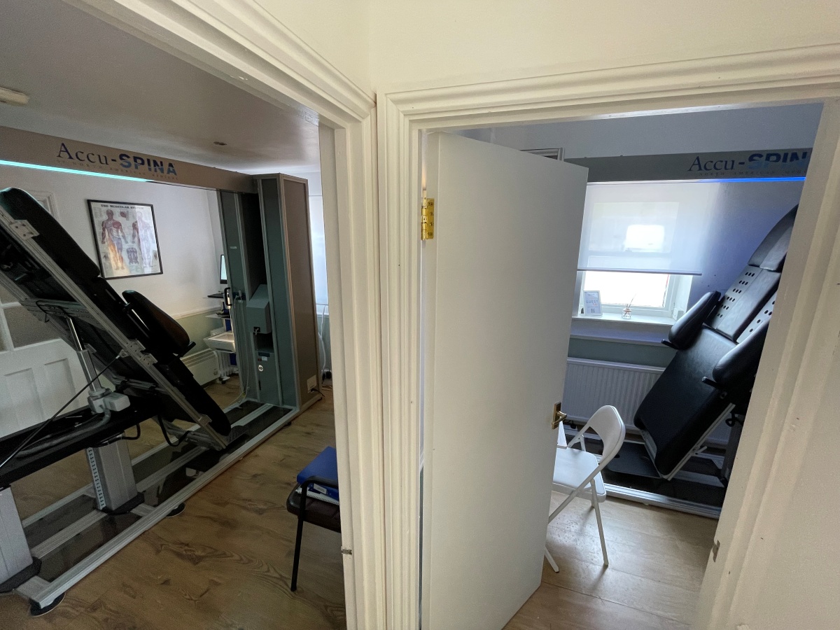 Swale Back Pain Clinic in Kent Adds SECOND Accu-SPINA to Expand IDD ...